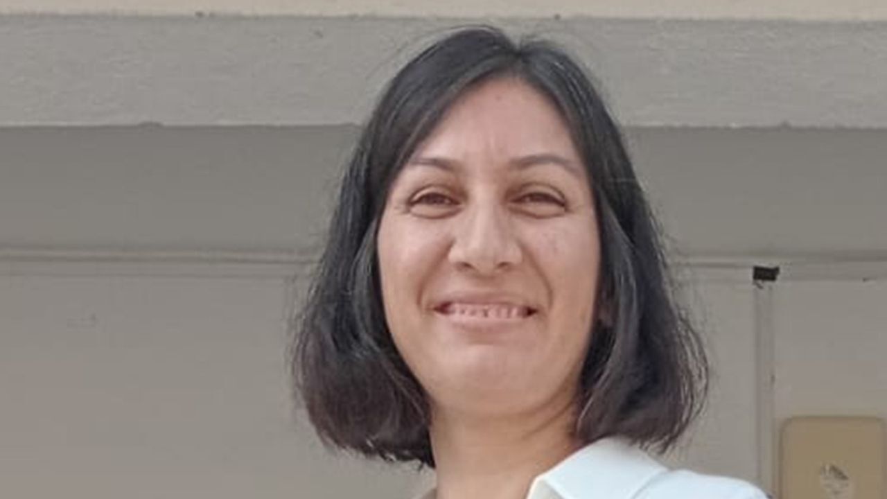 Akyaka'da muhtarlık koltuğu kocasından karısına geçti