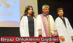 Beyaz Önlüklerini Giydiler