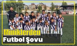 Miniklerden Futbol Şovu