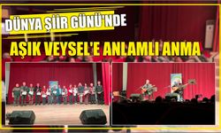 Dünya Şiir Günü’nde Aşık Veysel’e Anlamlı Anma