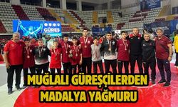 MUĞLALI GÜREŞÇİLERDEN MADALYA YAĞMURU