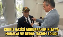 Kıbrıs gazisi Abdurrahim Kısa'ya madalya ve berat takdim edildi