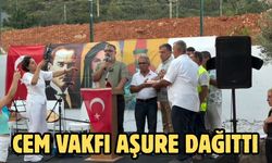 Cem Vakfı Aşure Dağıttı