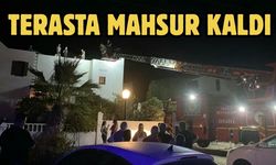 Terasta Mahsur Kaldı