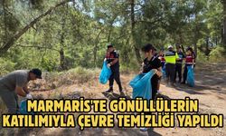 Marmaris'te gönüllülerin katılımıyla çevre temizliği yapıldı