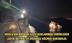 Muğla'nın Bodrum ilçesi açıklarında sürüklenen lastik bottaki 20 düzensiz göçmen kurtarıldı.