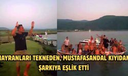 Hayranları tekneden, Mustafa Sandal kıyıdan şarkıya eşlik etti