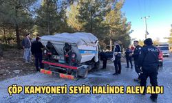 Çöp kamyoneti seyir halinde alev aldı