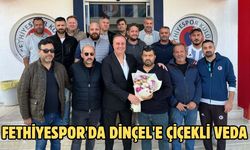 Fethiyespor'da Dinçel'e çiçekli veda