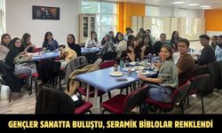 Gençler sanatta buluştu, seramik biblolar renklendi