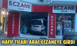 Hafif ticari araç eczaneye girdi