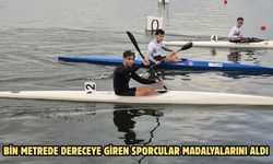 Bin metrede dereceye giren sporcular madalyalarını aldı