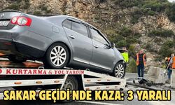 Sakar Geçidi'nde kaza: 3 yaralı