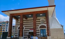 Akçaova TOKİ Camii’nde ilk Cuma namazı kılındı