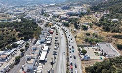 Bodrum'da kara yollarında bayram tatili hareketliliği yaşanıyor