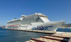 Bodrum'a "Aroya" kruvaziyeriyle 1489 turist geldi