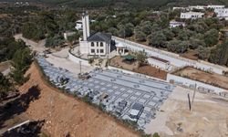 ÇAMLIK CAMİ ÖNÜ MEYDANI DÜZENLENİYOR