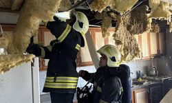 Fethiye'de iş yerindeki yangına müdahale eden 2 kişi dumandan etkilendi