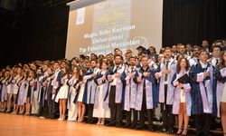 MSKÜ Tıp Fakültesinden 187 öğrenci mezun oldu
