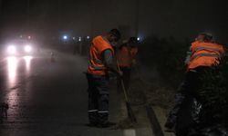 150 kişilik ekiple Emin Anter Bulvarı'nda gece mesaisi