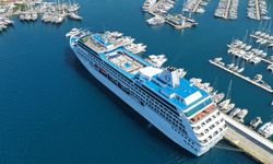 "Regatta" kruvaziyeri Marmaris'e 481 yolcusuyla geldi