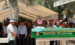 Sevil Işıktekin’i Son Yolculuğuna Kadınlar Uğurladı