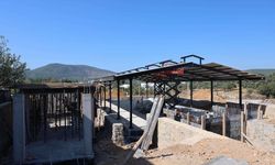 Pınarlıbelen’de “Pazar Yeri ve Sosyal Etkinlik Alanı Projesi” Hızla Sürüyor