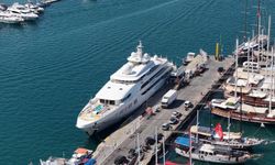 Suudi milyarderin 125 milyon dolarlık mega yatı Fethiye'de 100 ton akaryakıt aldı