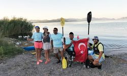 Köyceğiz Gölü'nde 30 Ağustos ve Dünya Barış Günü'nde ‘İki Devlet Bir Can' mesajı