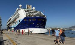 Bodrum'a 2 kruvaziyerle 2 bin 484 turist geldi