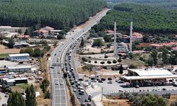 Muğla’da zincirleme kaza sonrası karayolunda trafik tıkandı