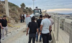 Devrilen kamyonetteki 15 yaşındaki sürücü hayatını kaybetti