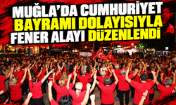 Muğla'da Cumhuriyet Bayramı dolayısıyla fener alayı düzenlendi