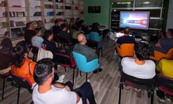 Gençler fotoğrafçılık eğitimiyle kendi hikâyelerini karelere sığdırıyor