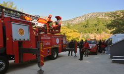 Kurtarma ekiplerinden okulda ortak tatbikat