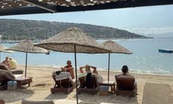 Bodrum’da sıcak havayı gören denize akın etti
