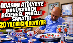 Odasını atölyeye dönüştüren bedensel engelli sanatçı 20 yıldır çini boyuyor
