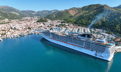 Marmaris'e "MSC Divina" kruvaziyeriyle 3 bin 705 turist geldi