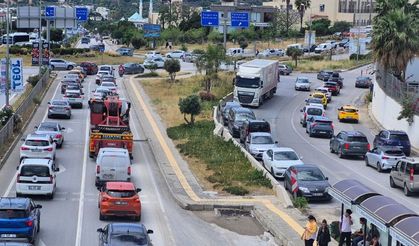Bodrum'a 24 saatte 20 bin araç giriş yaptı