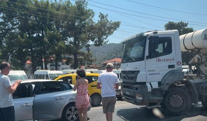 Ortaca'da zincirleme trafik kazası