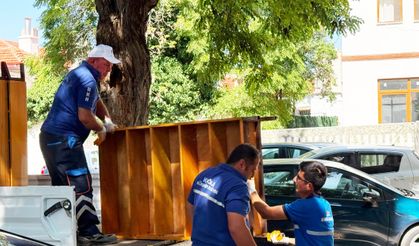 Muğla Halk Kütüphanesi güçlendirme için tahliye ediliyor