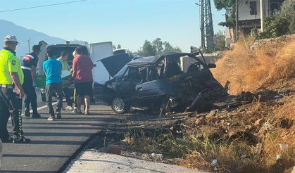 Seydikemer’de otomobil yoldan çıktı: 2 ölü