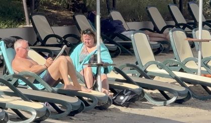 Bodrum’da güneşi gören denize koştu