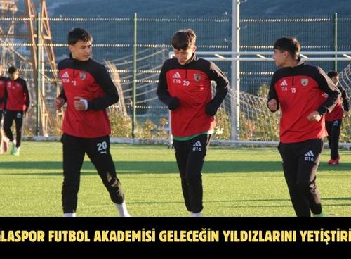 Muğlaspor Futbol Akademisi geleceğin yıldızlarını yetiştiriyor