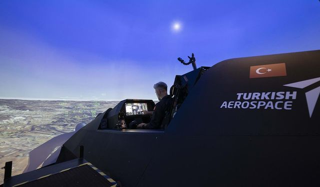 Türk pilotlar KAAN için hazırlanıyor