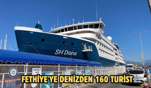 Fethiye'ye denizden 160 turist