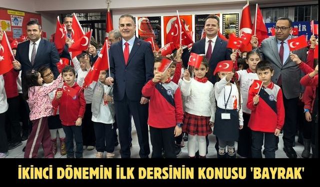 İkinci dönemin ilk dersinin konusu 'Bayrak'