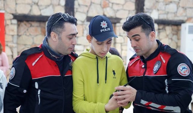 Bodrum'da engelli bireyler için asker eğlencesi düzenlendi