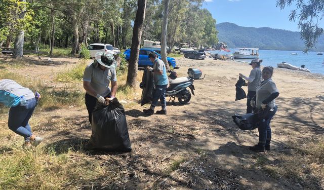 Marmaris’te 9 günde 3 bin 250 ton atık toplandı