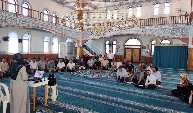 Köyceğiz’de din görevlilerine seminer verildi